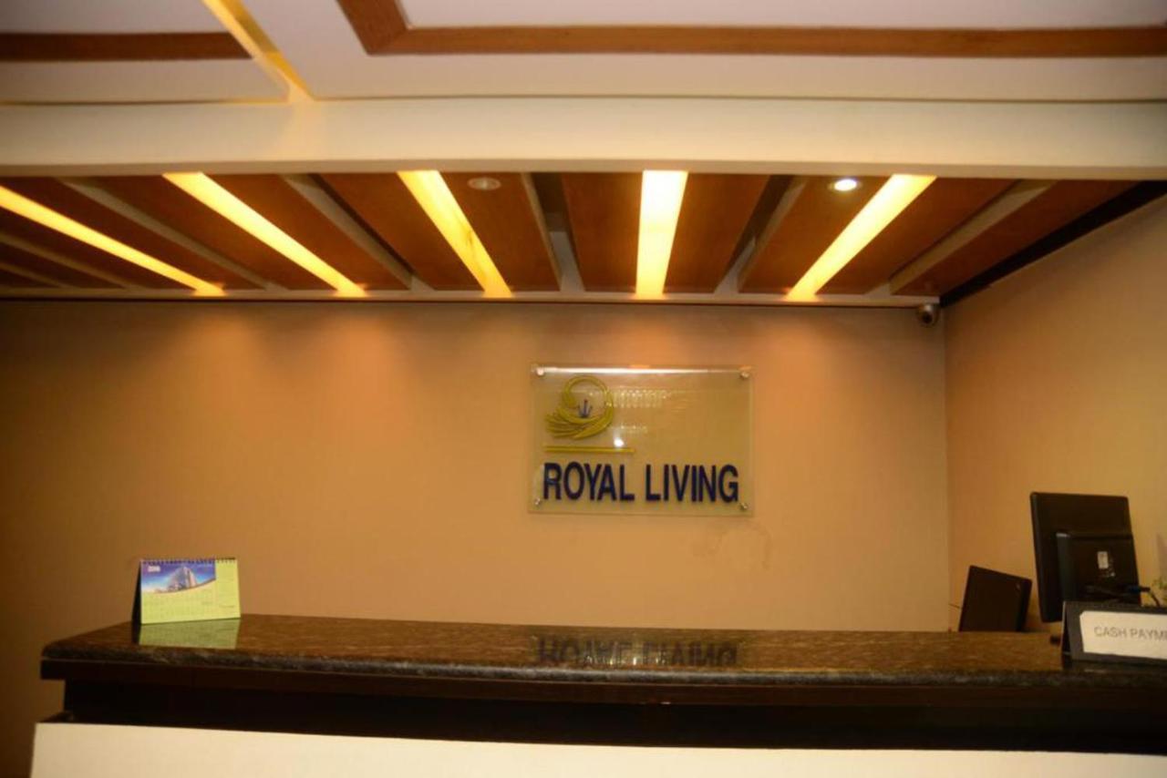 Hotel Royal Living Hotel & Suites จิตตะกอง ภายนอก รูปภาพ